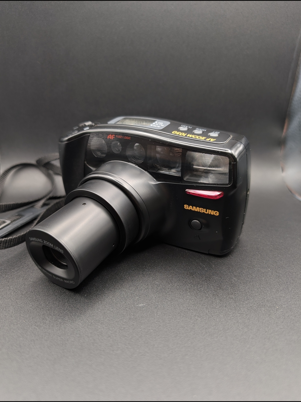Samsung Black Compact Point-and-Shoot Film Camera - Night Logic AF